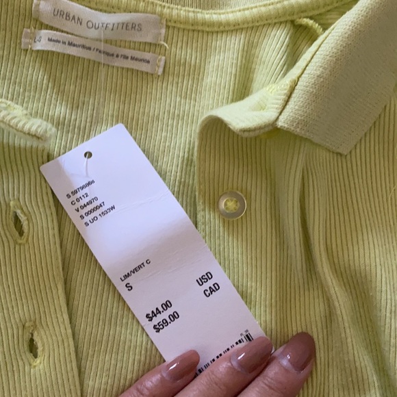 Urban Outfitters green button up polo top - Picture 3 of 3